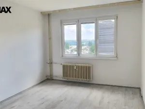 Prodej bytu 2+1, Rotava, Sídliště, 53 m2