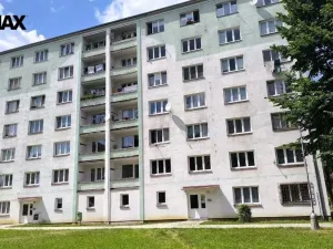 Prodej bytu 2+1, Rotava, Sídliště, 53 m2