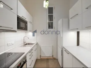 Pronájem bytu 1+1, Praha, Hálkova, 33 m2