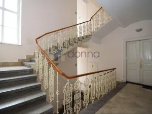 Pronájem bytu 1+1, Praha, Hálkova, 33 m2
