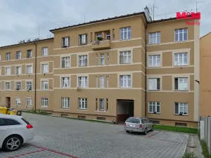 Pronájem bytu 4+1, Čáslav - Čáslav-Nové Město, Husova, 98 m2
