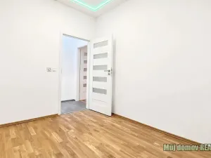 Pronájem bytu 4+kk, Praha - Smíchov, Plzeňská, 104 m2