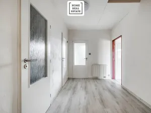 Pronájem apartmánu, Praha - Dolní Měcholupy, U svornosti, 117 m2