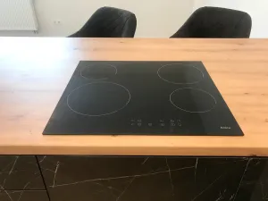 Pronájem bytu 2+kk, Praha - Smíchov, Holečkova, 56 m2
