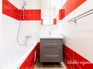 Pronájem bytu 3+1, Praha - Nusle, Děkanská vinice II, 58 m2