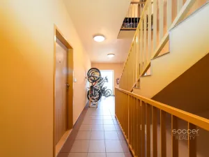 Prodej bytu 3+kk, Šestajovice, Pražská, 64 m2