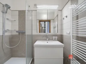 Prodej bytu 3+kk, Praha - Smíchov, Kroupova, 53 m2