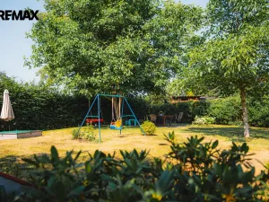 Prodej rodinného domu, Počaply, 240 m2
