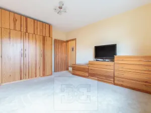Pronájem bytu 4+1, Chýně, U Dráhy, 131 m2