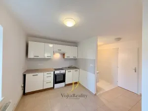 Pronájem bytu 2+1, Olomouc, nám. Sadové, 62 m2