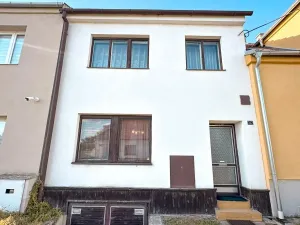 Prodej rodinného domu, Rajhradice, Hlavní, 120 m2