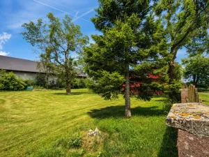Prodej rodinného domu, Hora Svatého Šebestiána, 295 m2