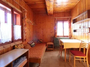 Prodej rodinného domu, Prášily, 450 m2