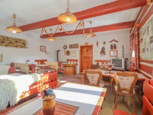 Prodej rodinného domu, Prášily, 450 m2