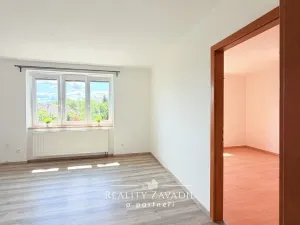 Prodej bytu 3+1, Pardubice, Sezemická, 58 m2