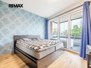 Pronájem bytu 2+kk, Praha - Kamýk, Kramperova, 57 m2