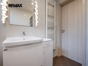 Pronájem bytu 2+kk, Praha - Kamýk, Kramperova, 57 m2