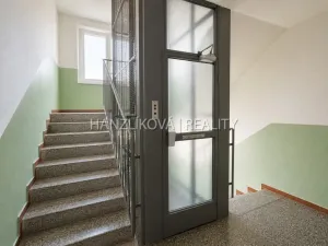 Prodej bytu 2+kk, České Budějovice - České Budějovice 2, Jizerská, 48 m2