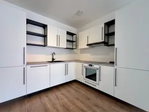 Pronájem bytu 2+kk, Beroun, Nepilova, 56 m2