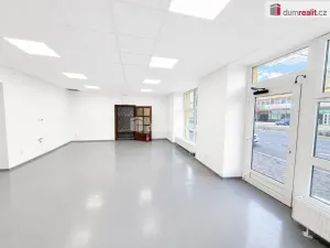 Pronájem obchodního prostoru, Teplice - Trnovany, Masarykova třída, 140 m2