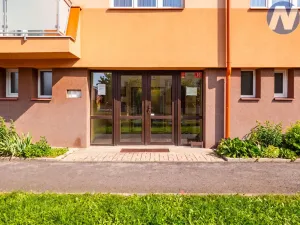 Prodej bytu 3+1, Volary, Sídl. Míru, 67 m2