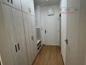 Pronájem bytu 2+kk, Brno, Střední, 67 m2