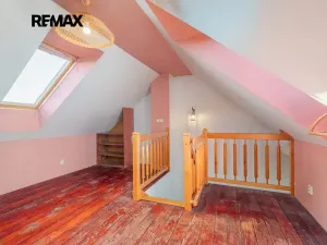 Prodej atypického bytu, Plzeň, Ořechová, 70 m2