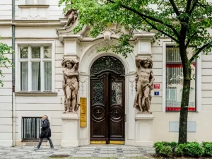 Pronájem kanceláře, Praha - Vinohrady, Italská, 250 m2