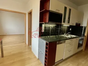 Pronájem bytu 3+1, Uherské Hradiště, Štefánikova, 70 m2