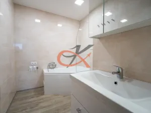 Prodej bytu 3+1, Rožnov pod Radhoštěm, Horská, 60 m2