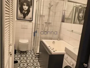 Pronájem bytu 1+kk, Praha, Hálkova, 31 m2