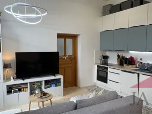 Prodej bytu 2+kk, Petrovice u Sušice - Svojšice, 48 m2