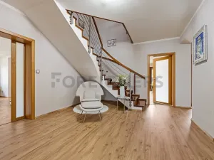 Prodej rodinného domu, Rybí, 340 m2