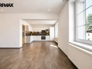 Pronájem bytu 3+kk, Velké Poříčí, Náchodská, 68 m2