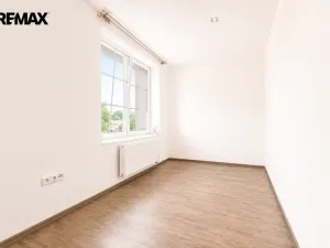 Pronájem bytu 3+kk, Velké Poříčí, Náchodská, 68 m2