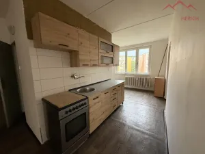 Pronájem bytu 2+1, Chomutov, Kamenná, 80 m2