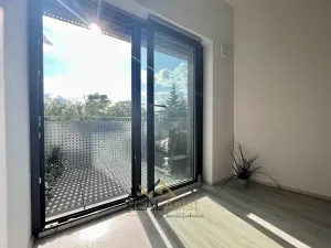 Pronájem bytu 2+kk, Brno, Zaječí hora, 69 m2