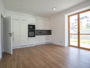 Pronájem bytu 3+kk, Praha - Radotín, Na Výšince, 58 m2