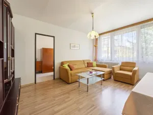 Prodej bytu 3+1, Praha - Prosek, Novoborská, 55 m2