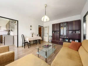 Prodej bytu 3+1, Praha - Prosek, Novoborská, 55 m2