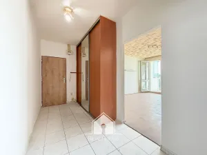 Prodej bytu 3+1, Děčín, Dvořákova, 75 m2