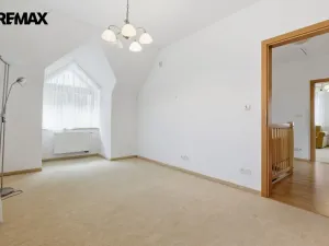 Prodej rodinného domu, Karlovy Vary, Za Motelem, 137 m2