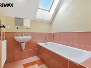 Prodej rodinného domu, Karlovy Vary, Za Motelem, 137 m2