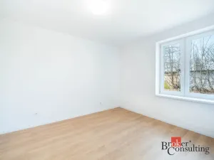 Pronájem bytu 2+kk, Ostrava - Mariánské Hory, Bílá, 37 m2