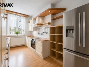 Pronájem bytu 4+1, Hronov, T. G. Masaryka, 135 m2