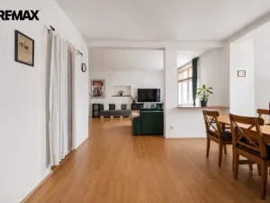 Pronájem bytu 4+1, Hronov, T. G. Masaryka, 135 m2
