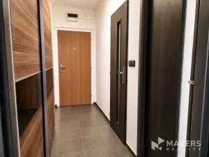 Pronájem bytu 2+kk, Praha - Hloubětín, 54 m2