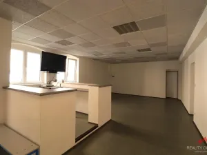 Pronájem komerční nemovitosti, Děčín - Děčín IV-Podmokly, Mírové nám., 373 m2