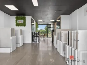 Prodej obchodního prostoru, Plzeň - Černice, Vltavínová, 59 m2