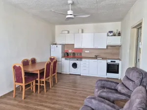 Pronájem bytu 2+kk, Tábor, Berlínská, 42 m2